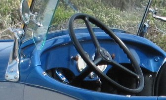 bantam roadster dash