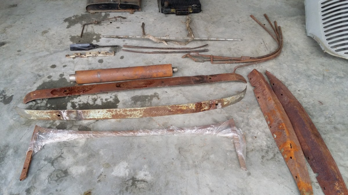 1939 Winshield Frame Muffler Misc